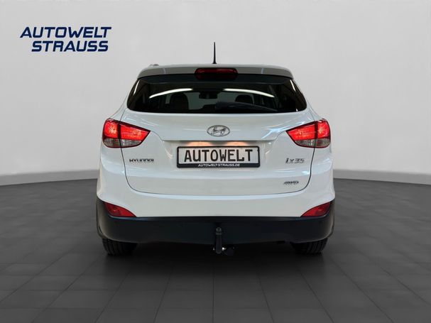 Hyundai ix35 2.0 4WD 120 kW image number 11