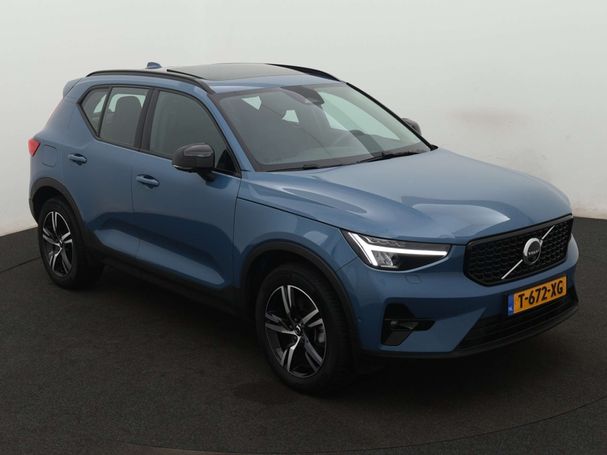 Volvo XC40 B3 Plus Dark 120 kW image number 7