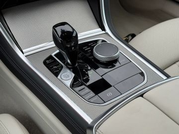 Car image 31