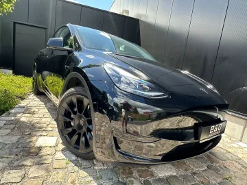 Car image 35