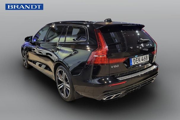 Volvo V60 T8 R Design AWD Recharge 293 kW image number 4