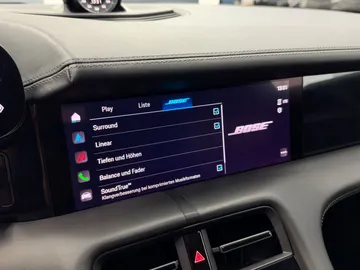 Car image 35