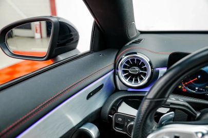 Car image 35