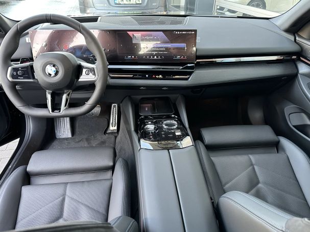 BMW 520d xDrive 145 kW image number 23