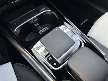 Car image 41