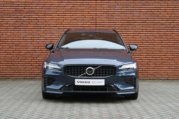 Volvo V60 T6 Recharge AWD T8 257 kW image number 22