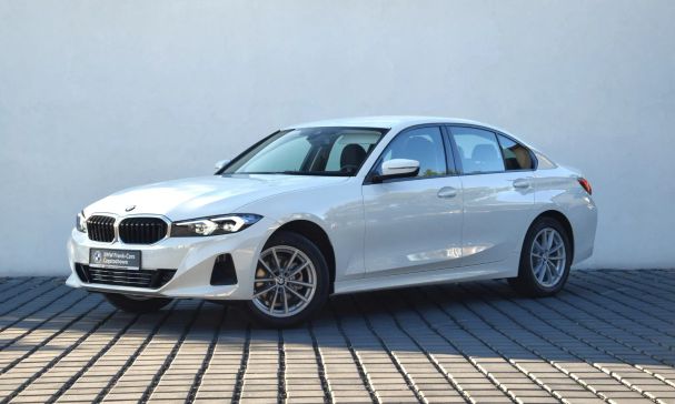 BMW 320d xDrive 140 kW image number 1