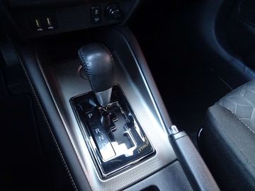 Car image 31