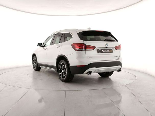 BMW X1 sDrive18d xLine 110 kW image number 5