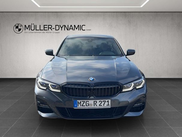 BMW 330d xDrive 210 kW image number 2