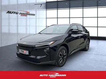 Car image 2