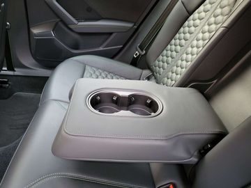 Car image 38