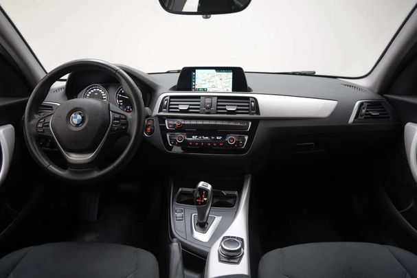 BMW 118i 100 kW image number 4