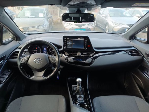 Toyota C-HR 1.2 85 kW image number 14