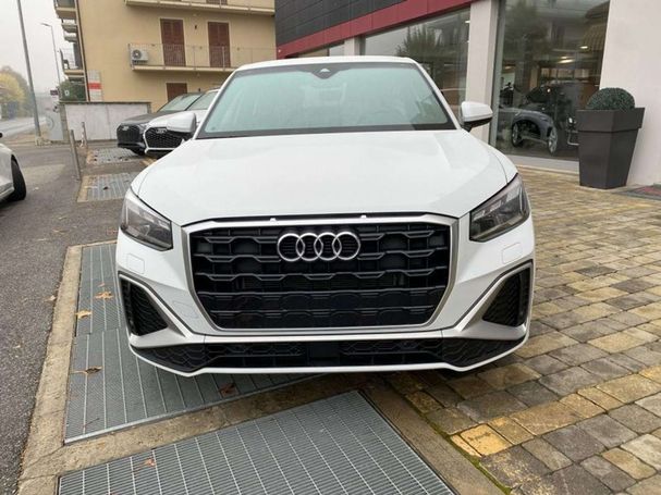 Audi Q2 30 TDI S tronic S-line 85 kW image number 2