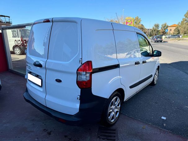 Ford Transit Courier 1.5 55 kW image number 3