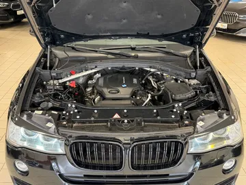 Car image 36