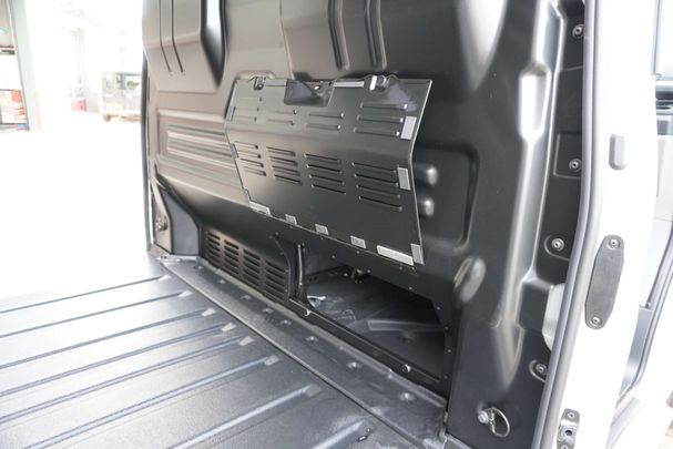 Ford Transit Custom L2H1 125 kW image number 24