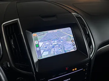 Car image 35