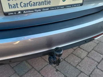 Car image 37