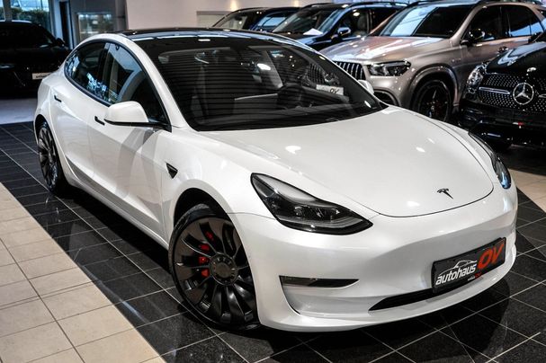 Tesla Model 3 Performance AWD 377 kW image number 16