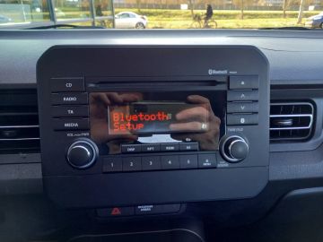 Car image 35