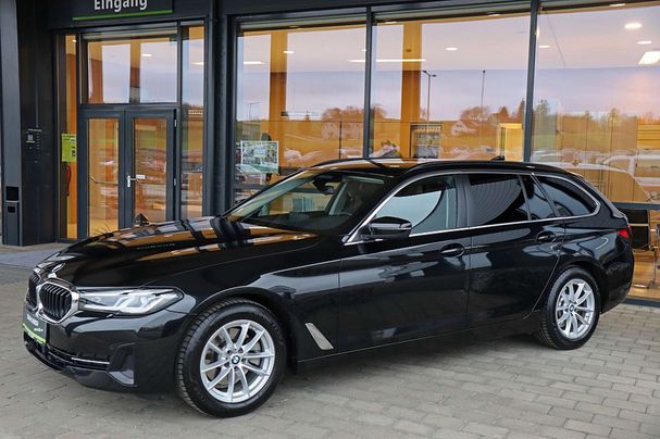 BMW 520d Touring 140 kW image number 23