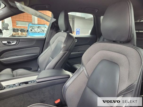 Volvo XC60 AWD 173 kW image number 17