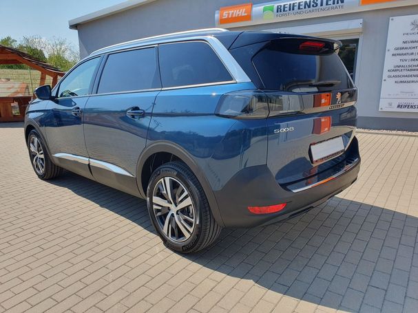 Peugeot 5008 130 Allure 96 kW image number 4