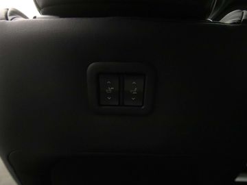 Car image 45