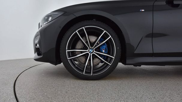 BMW 320d xDrive M Sport 140 kW image number 6