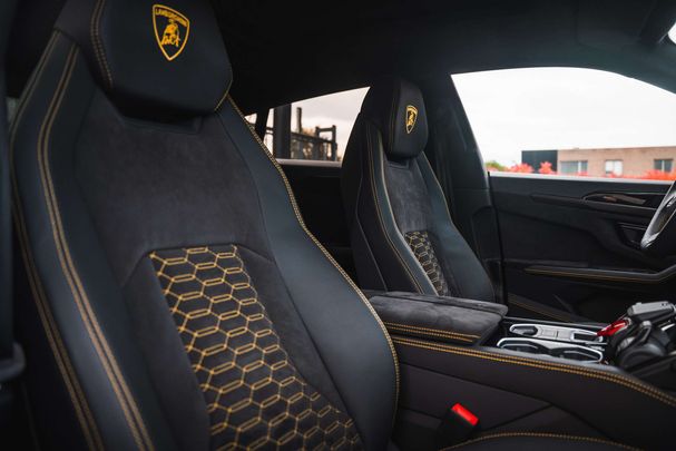 Lamborghini Urus S 490 kW image number 22