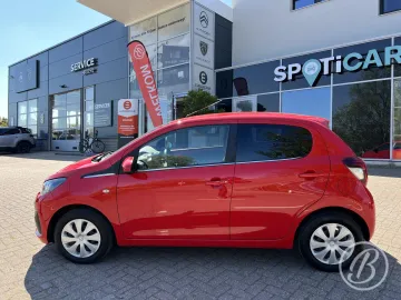 Car image 2