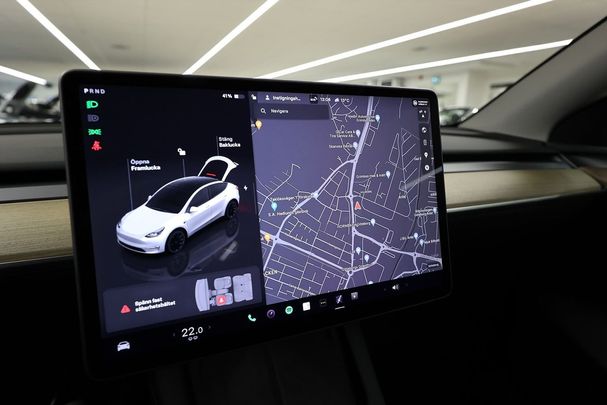 Tesla Model Y Long Range AWD 378 kW image number 14