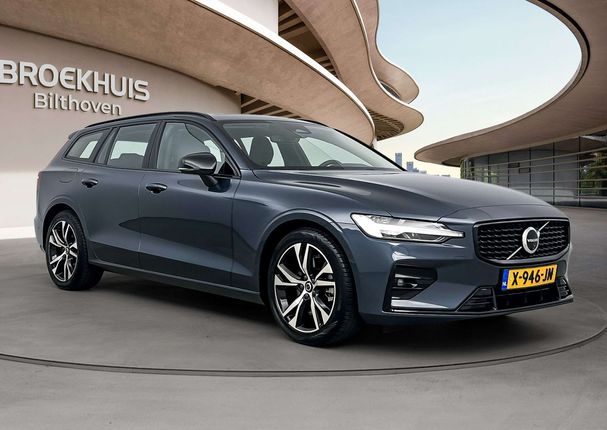 Volvo V60 Plus 130 kW image number 2