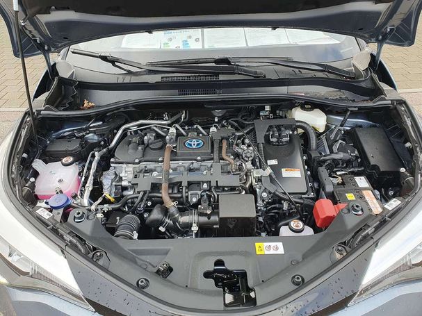 Toyota C-HR Hybrid 90 kW image number 20