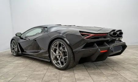Car image 27