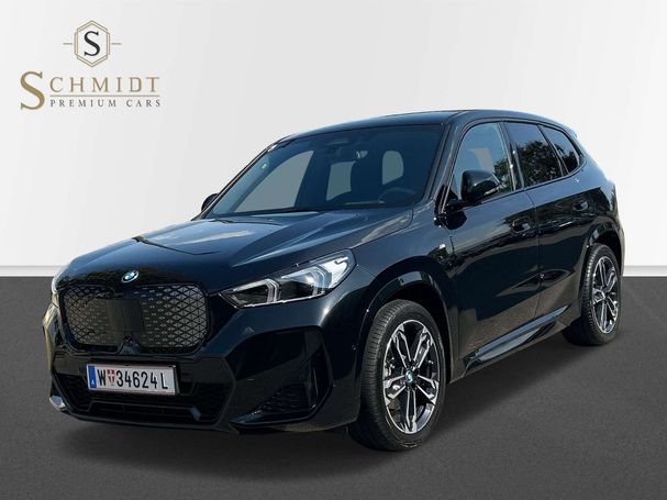 BMW iX1 xDrive30 M Sport 150 kW image number 1