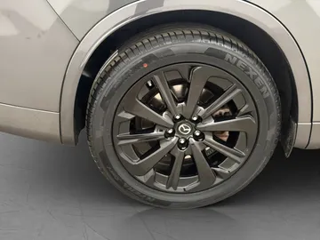 Car image 34