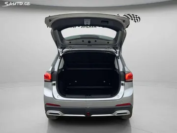 Car image 49