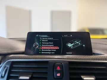 Car image 40