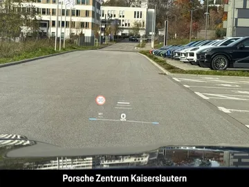 Car image 38