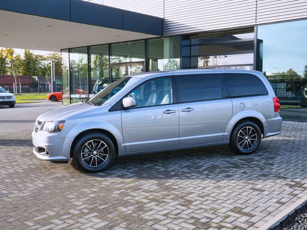 Dodge Grand Caravan 211 kW image number 2