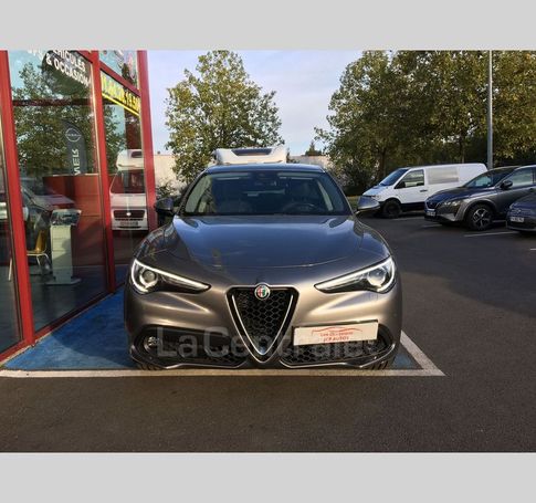 Alfa Romeo Stelvio 2.2 16V AT8 140 kW image number 17