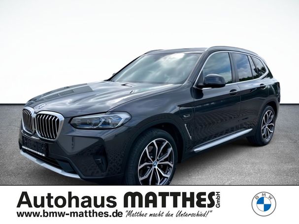 BMW X3 xDrive30e 215 kW image number 1