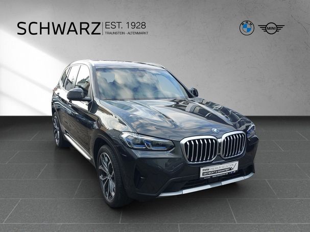 BMW X3 xDrive30e 215 kW image number 8