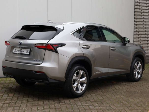 Lexus NX 300 h AWD 145 kW image number 46