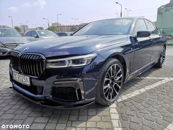 BMW 750i xDrive 390 kW image number 1