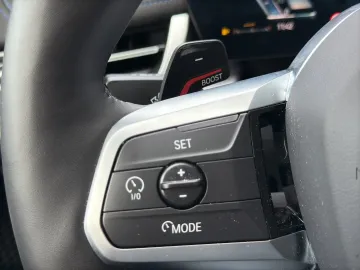 Car image 34