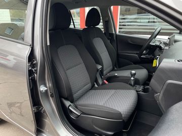 Car image 38
